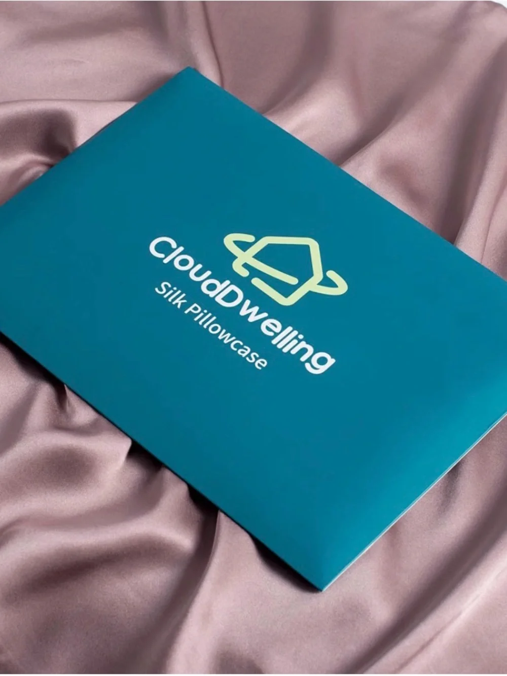 NEW 100% Silk Pillowcase